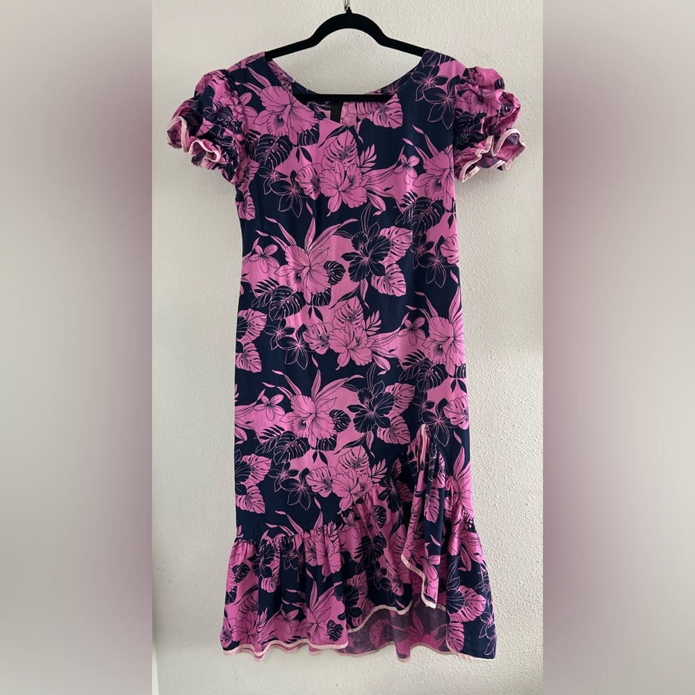 Two Palms Floral Puff-Sleeve Midi Dress in Pink and Navy